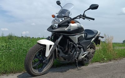 Прокат мотоцикла Honda NC 700 - Томск, заказать или взять в аренду