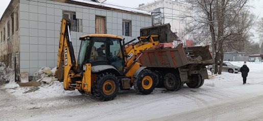 Поиск техники для вывоза строительного мусора стоимость услуг и где заказать - Томск