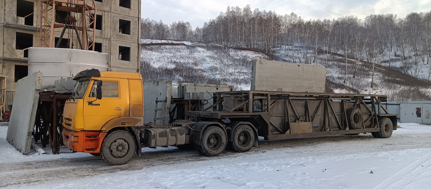 Аренда и услуги панелевозов для перевозки ЖБИ изделий в Томской области