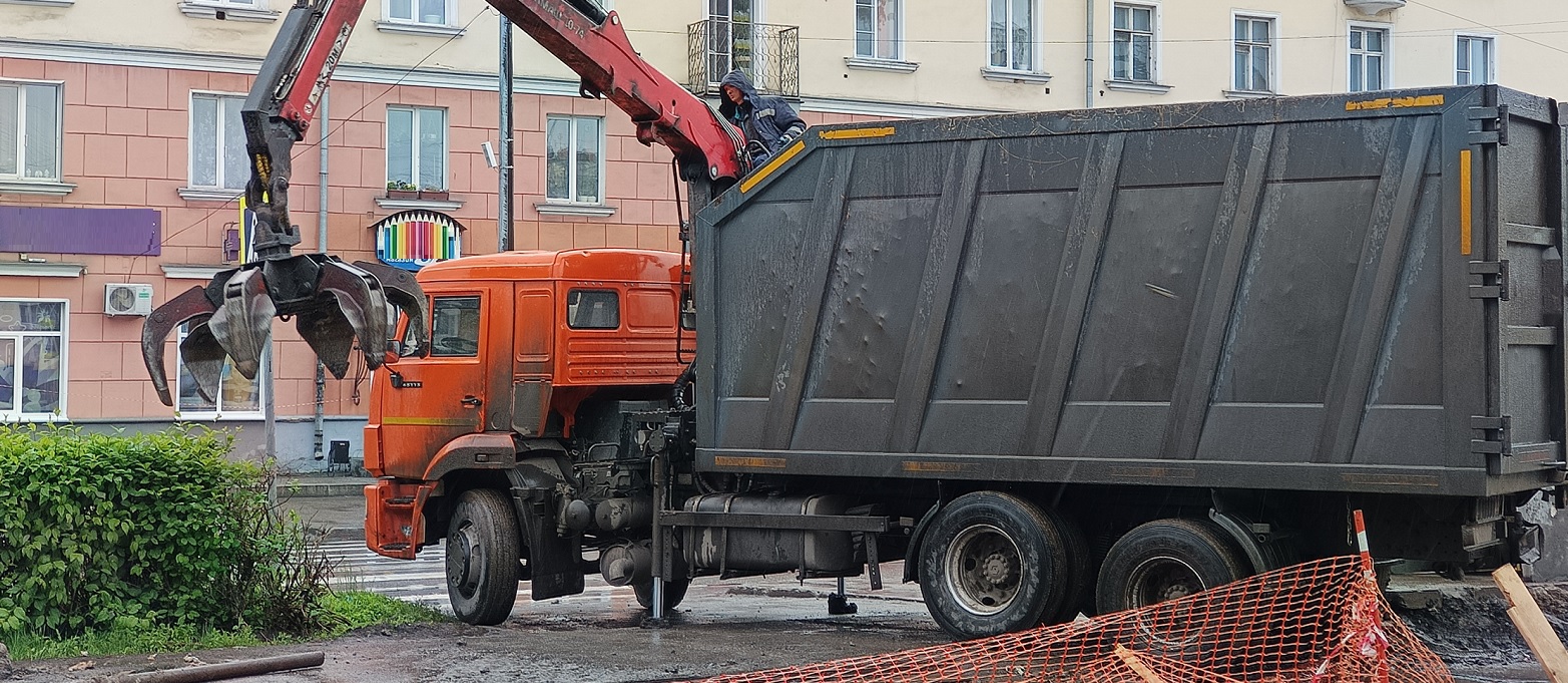 Продажа ломовозов в Северске